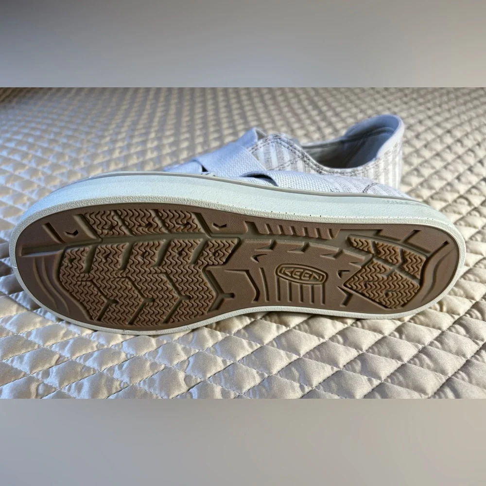 Keen Womens Slip-On Sneakers in Light Gray and White Stripes